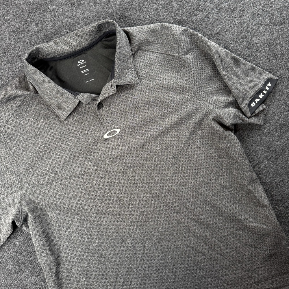 Oakley‎ Men's Polo Shirt Gray Size XL Short Sleeve Logo
